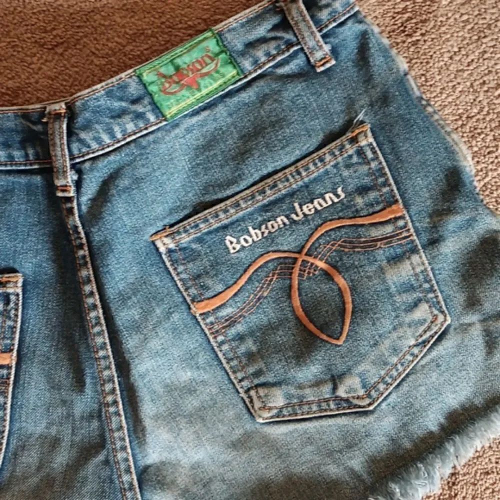 Bobson Distressed Short Shorts - Picture 5 of 7